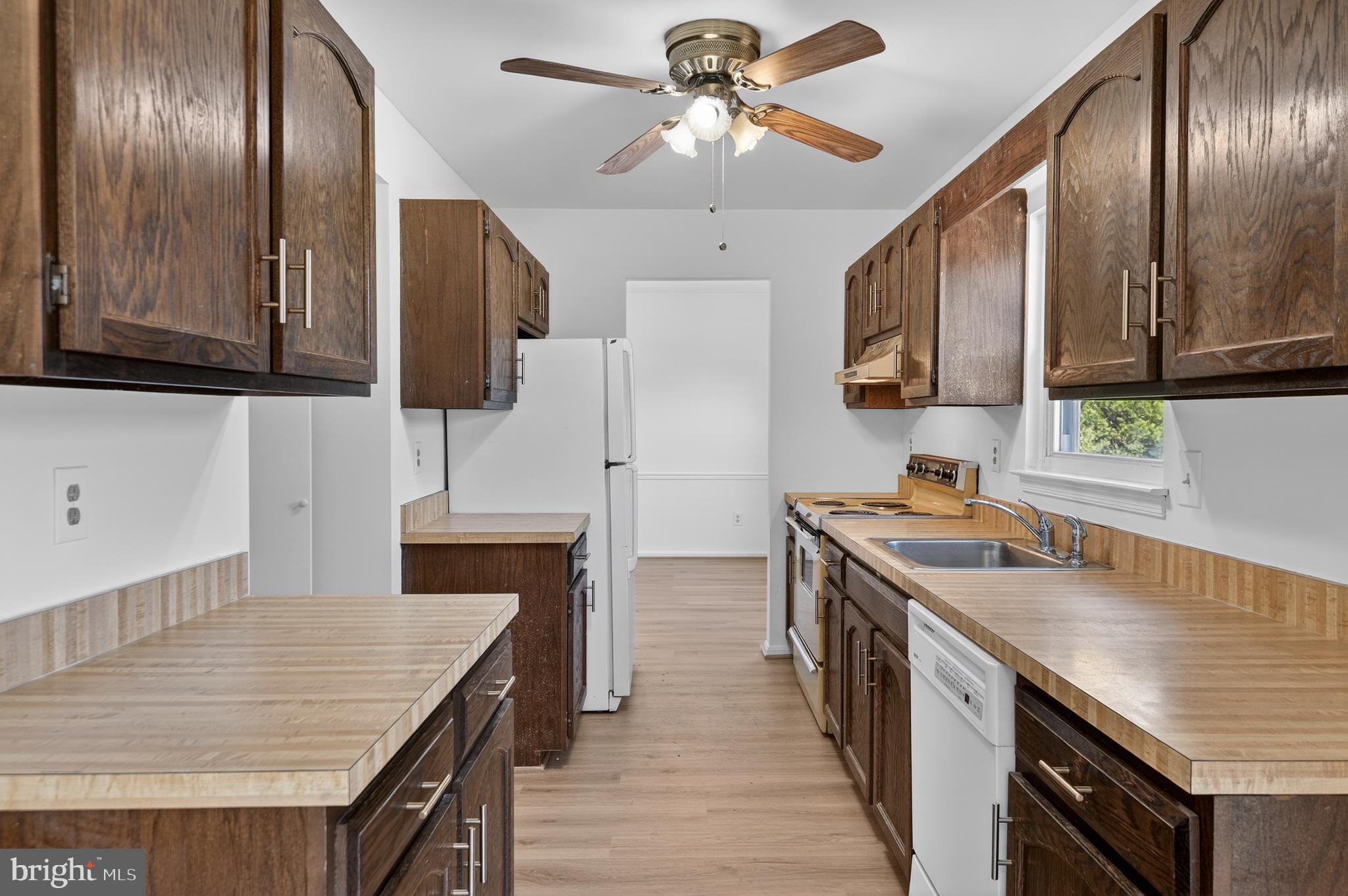 CHURCHILL TOWN SECTOR - Residential