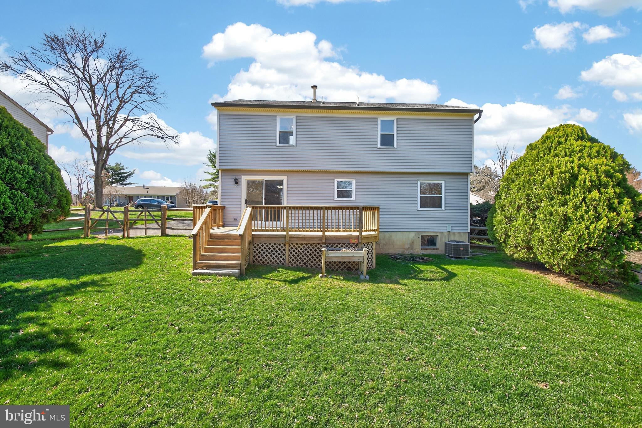 CHURCHILL TOWN SECTOR - Residential