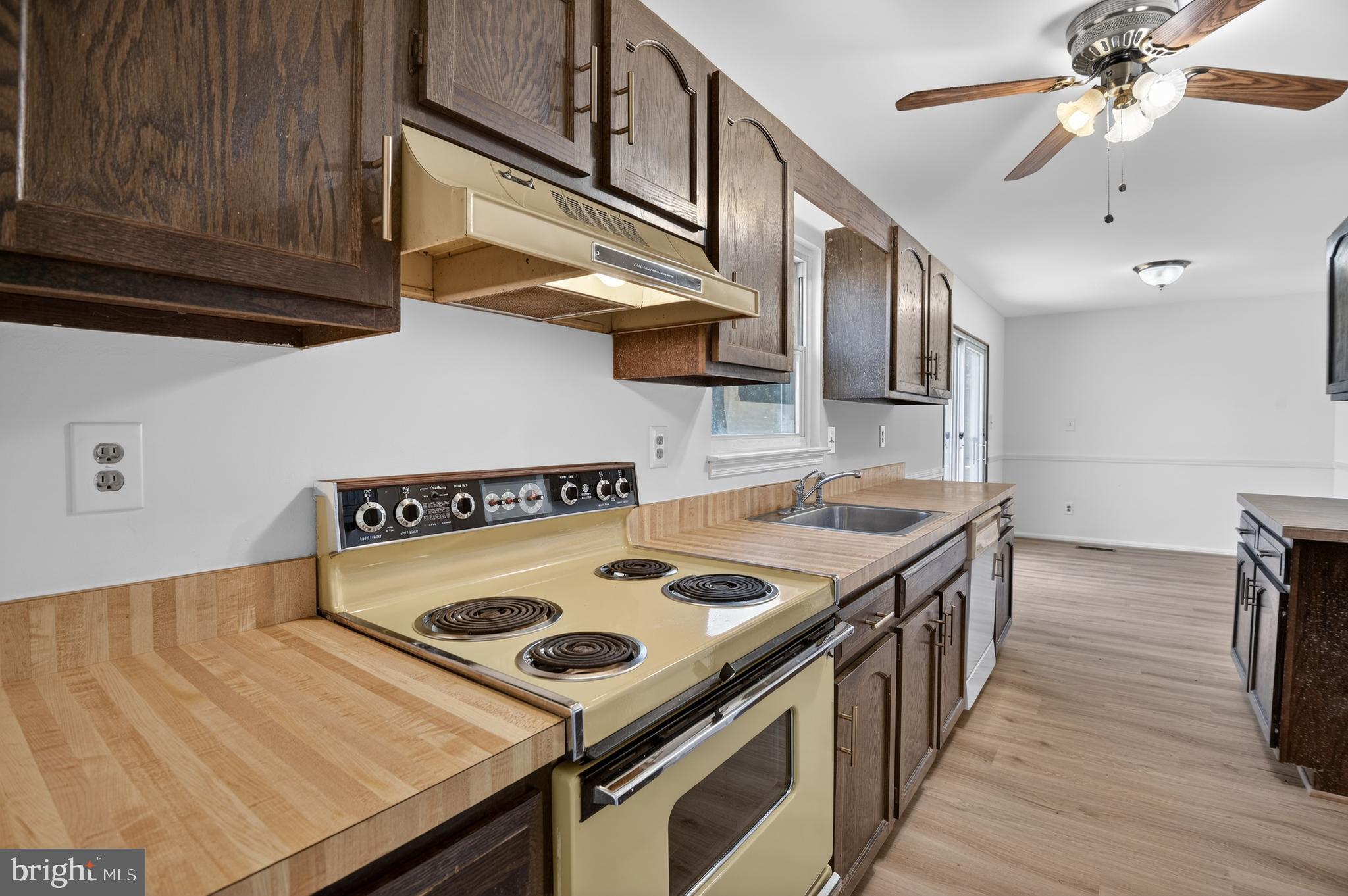 CHURCHILL TOWN SECTOR - Residential