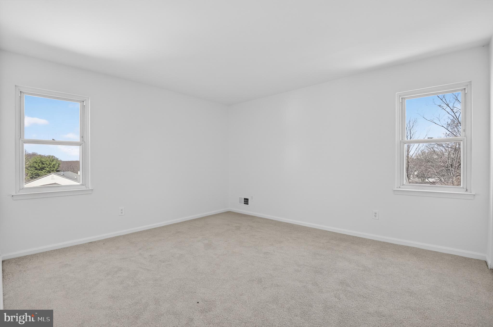 CHURCHILL TOWN SECTOR - Residential