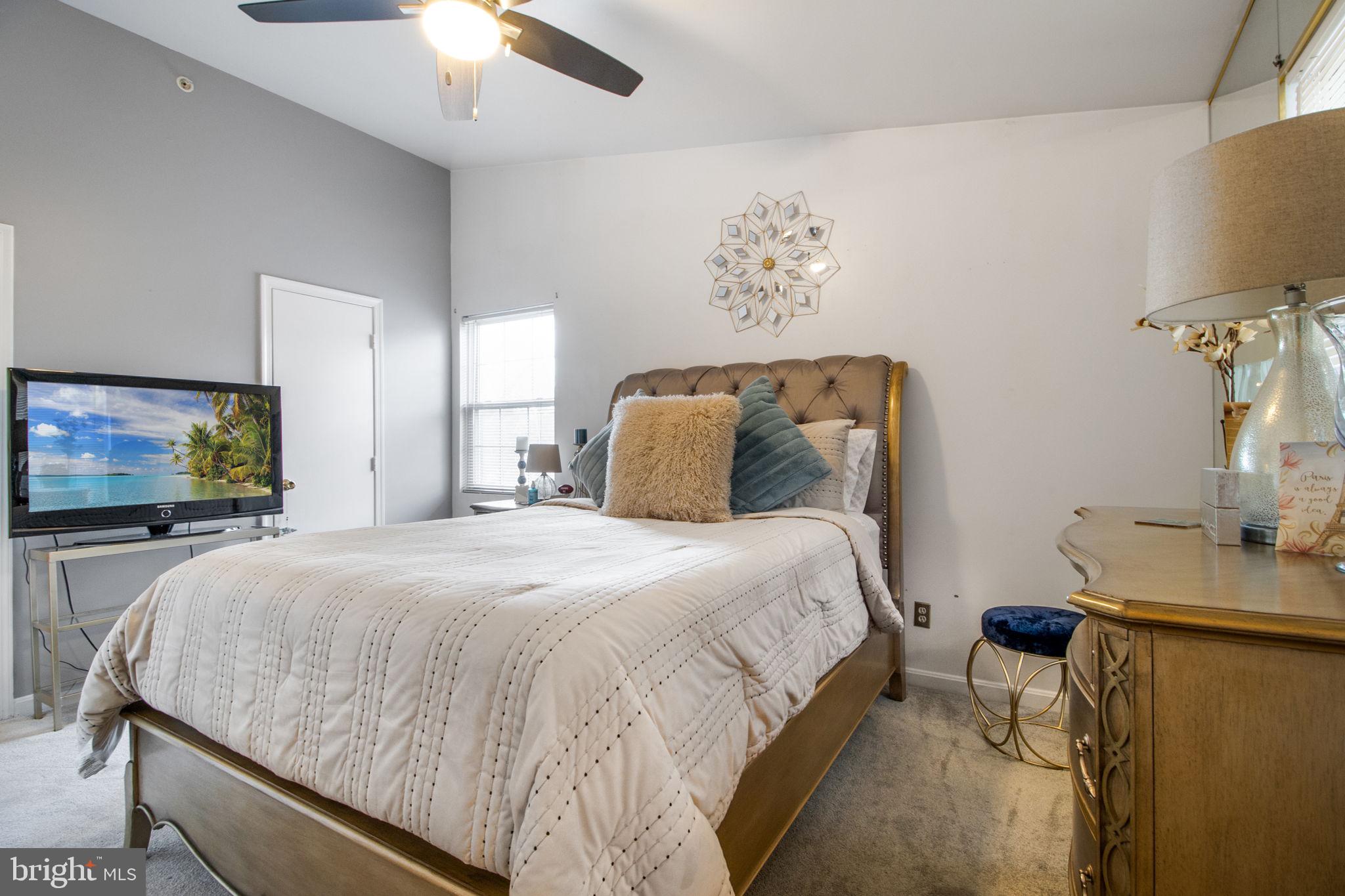 CAPITOL HEIGHTS - Residential