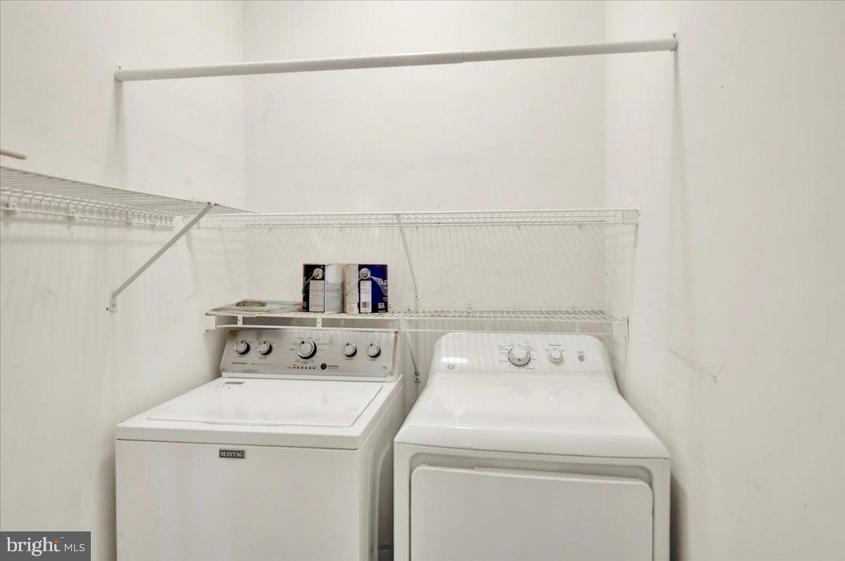 OLDE STONE WAY - Residential