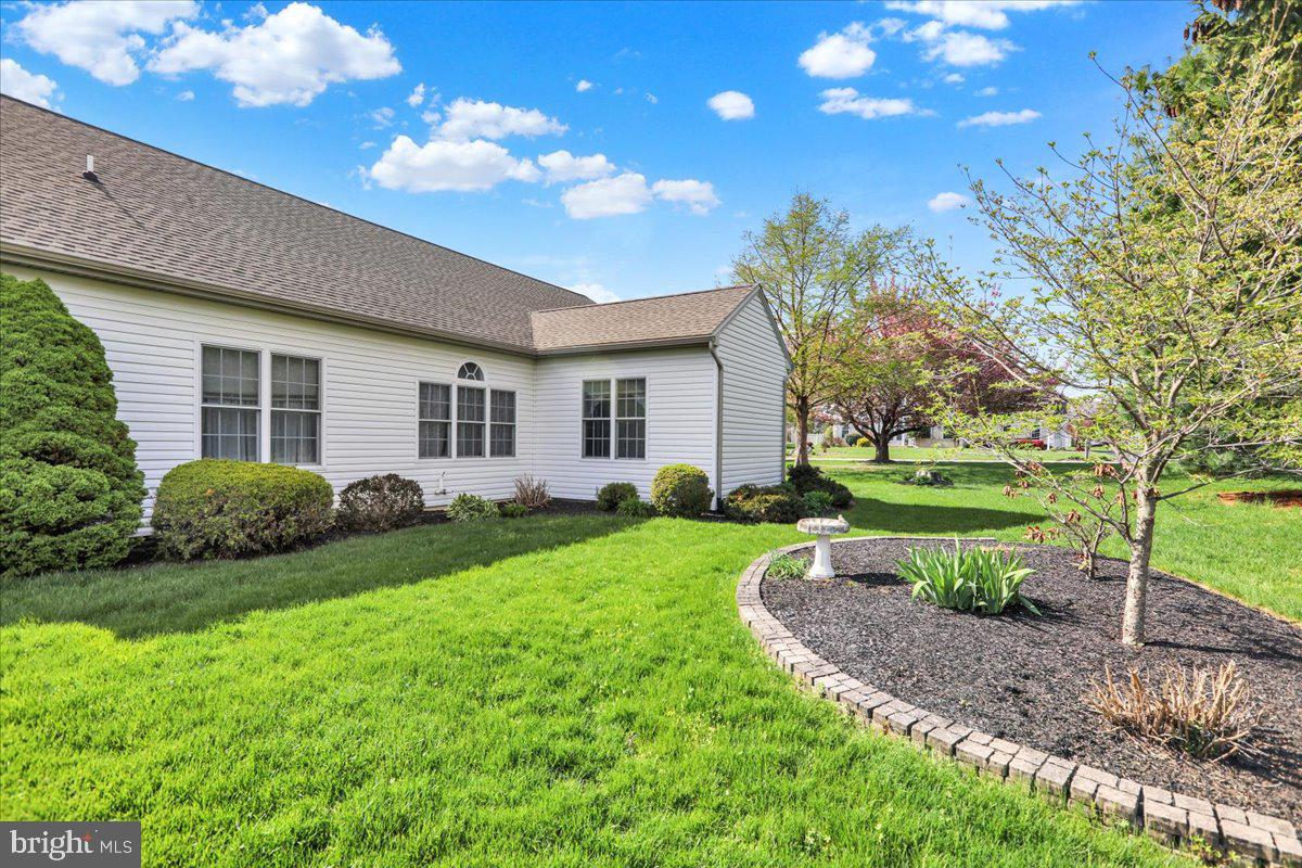 OLDE STONE WAY - Residential