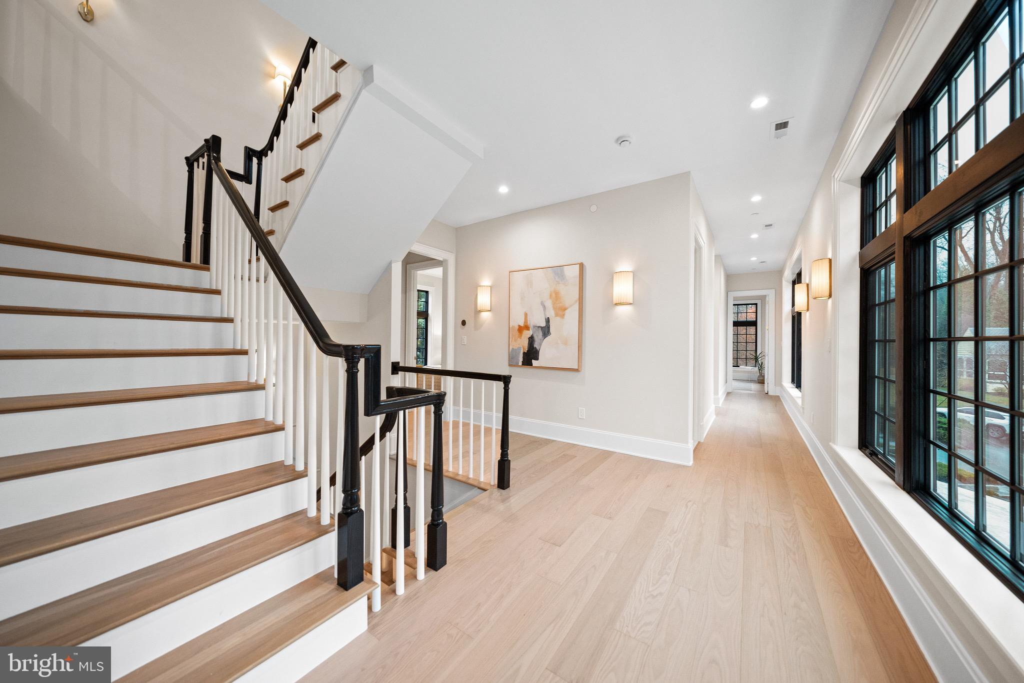 SPRING VALLEY - Residential