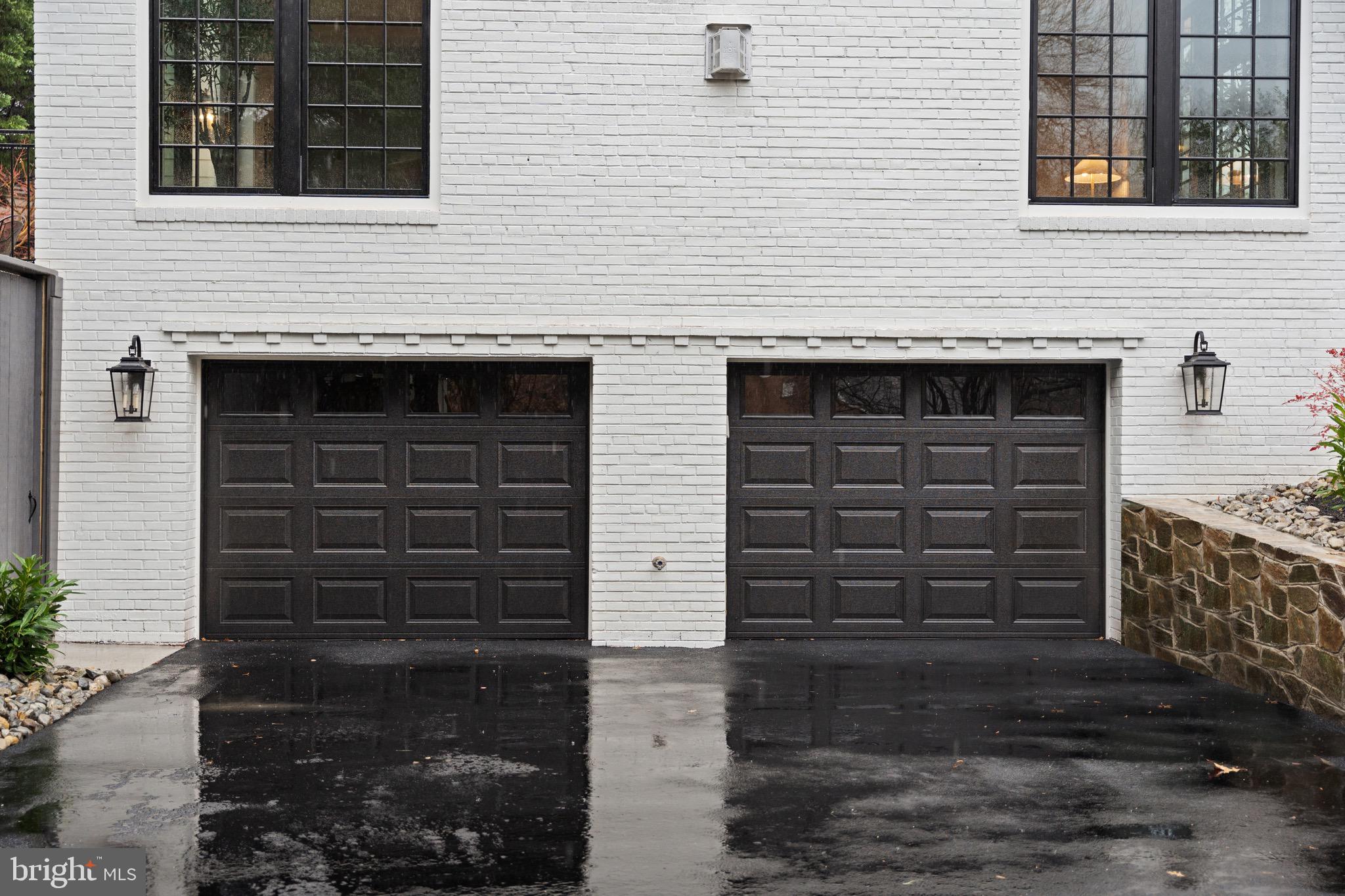 SPRING VALLEY - Residential