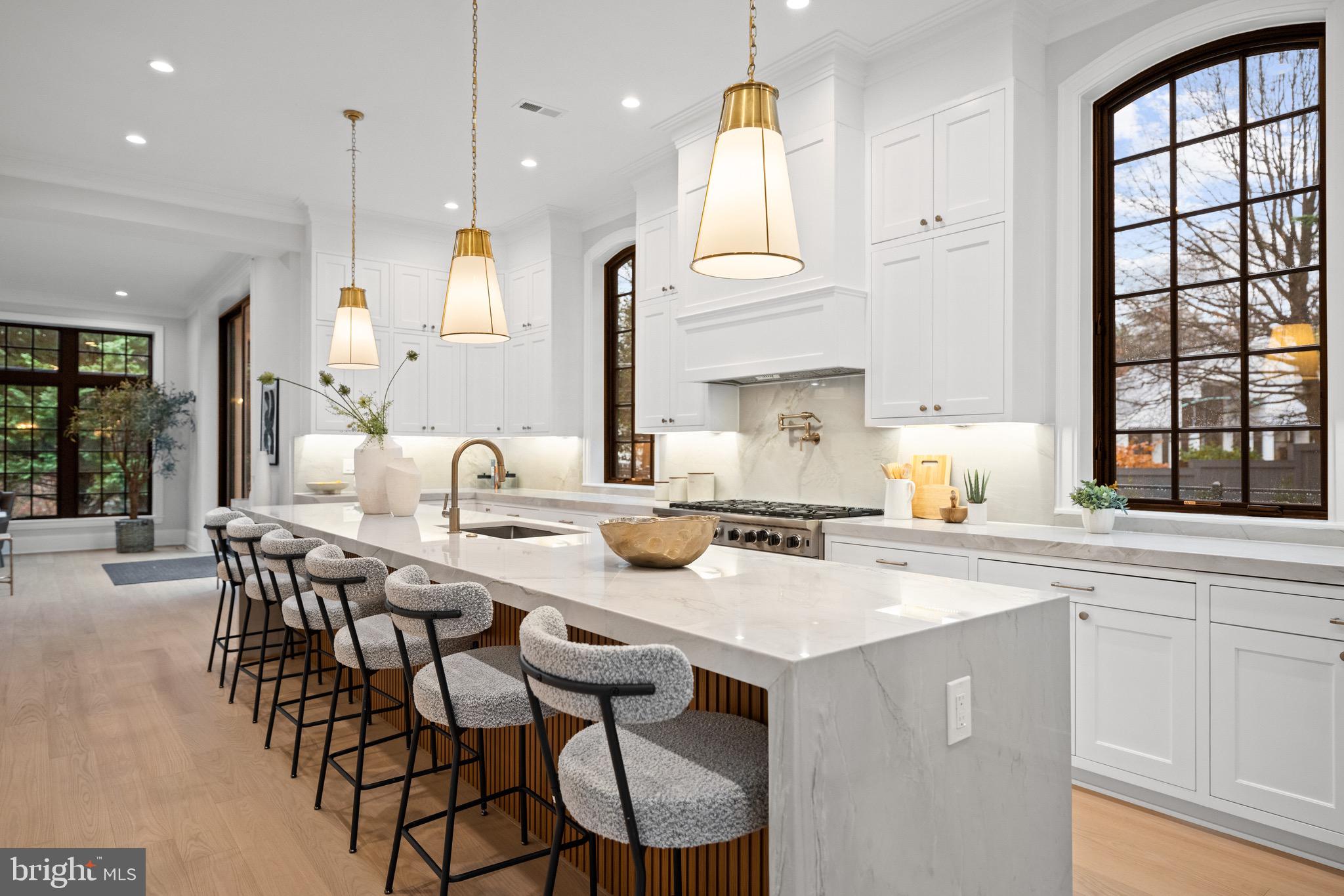 SPRING VALLEY - Residential