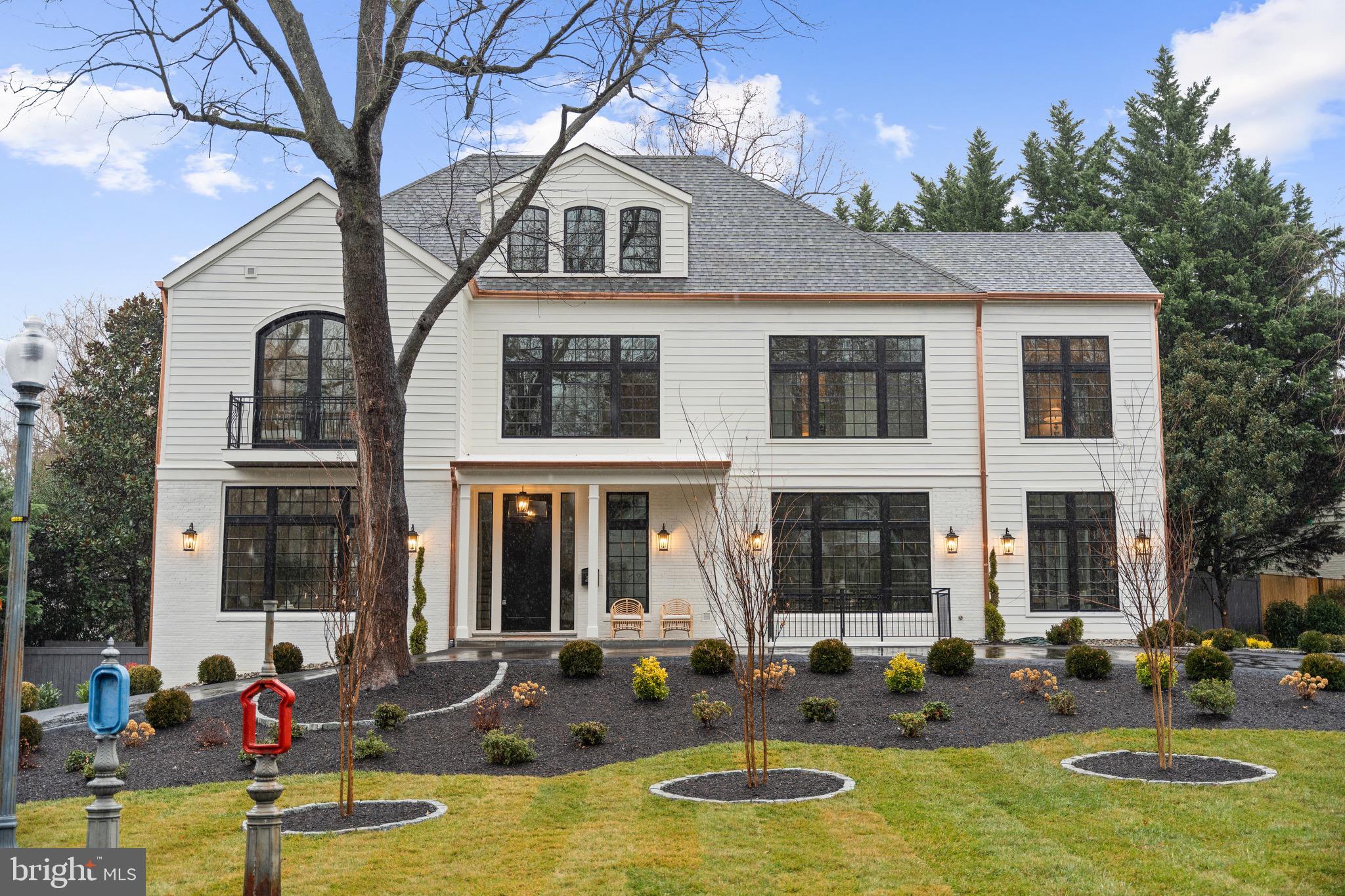 SPRING VALLEY - Residential