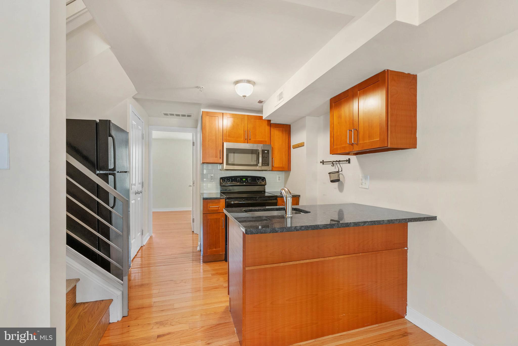 SOCIETY HILL - Residential Lease