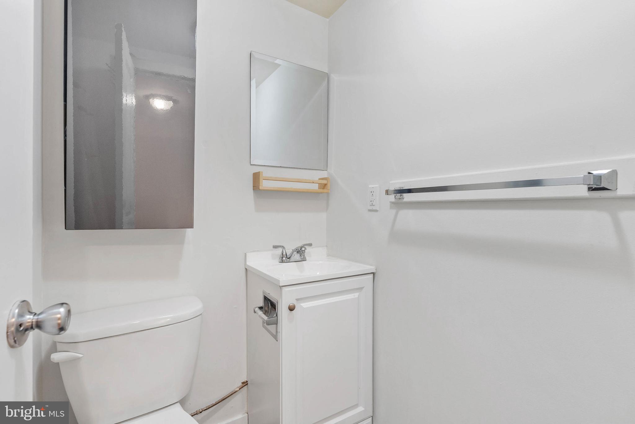 SOCIETY HILL - Residential Lease