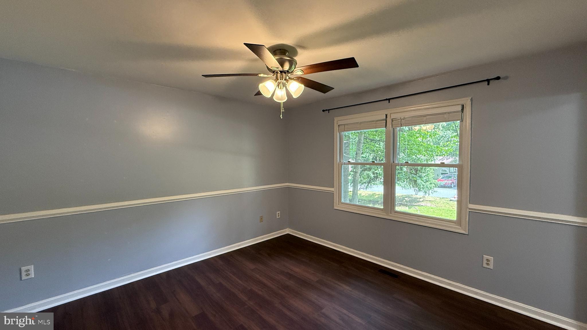 HOLLEYBROOKE - Residential Lease