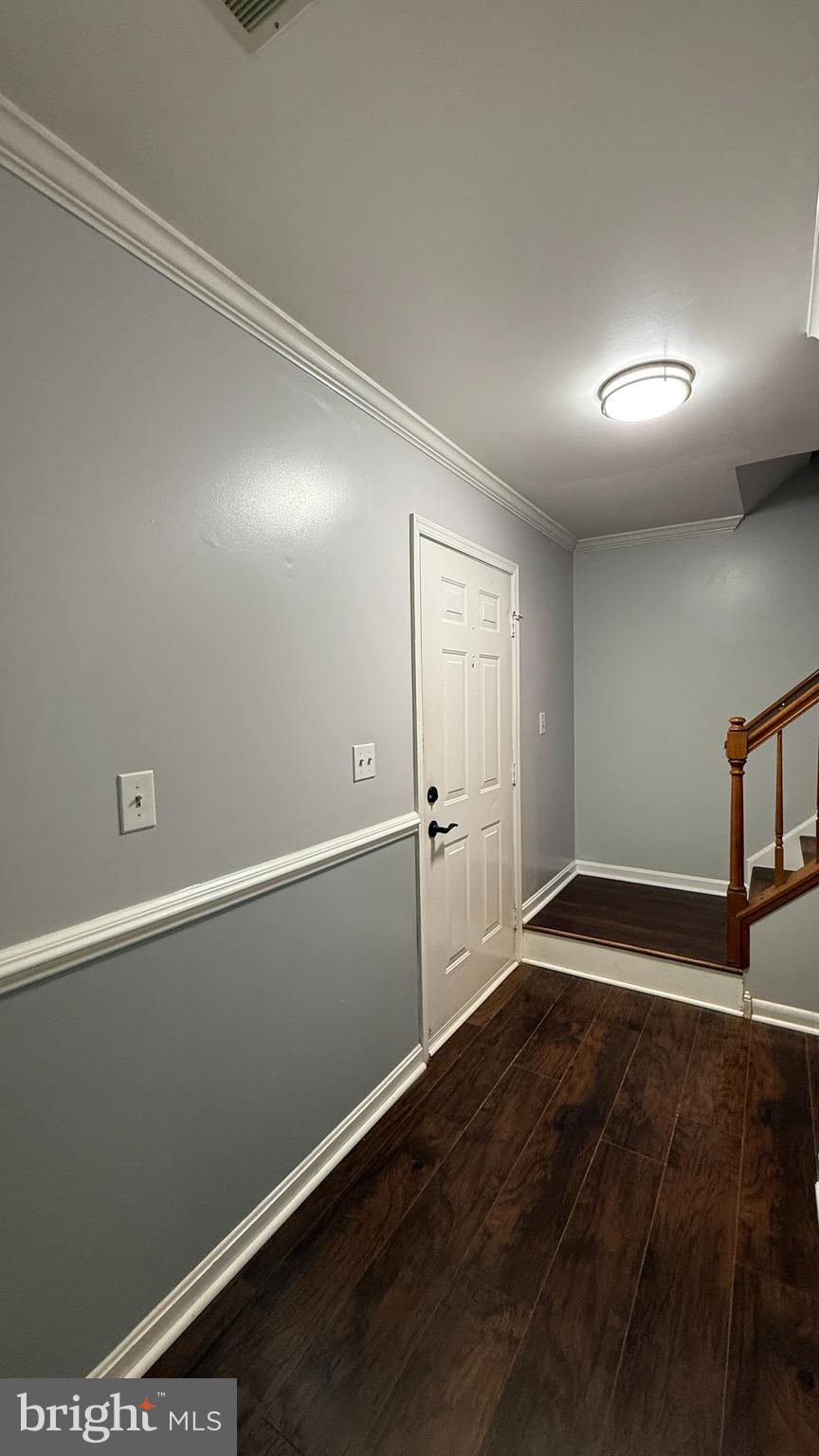 HOLLEYBROOKE - Residential Lease