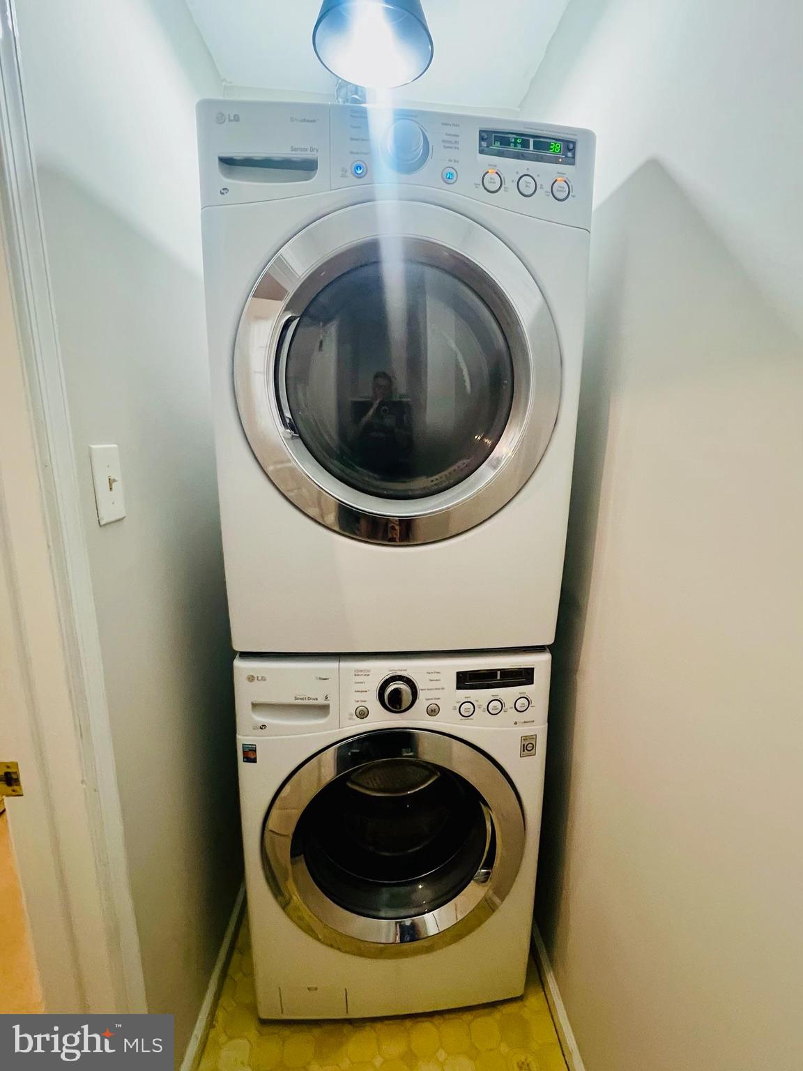 EAGLES RIDGE - Residential Lease