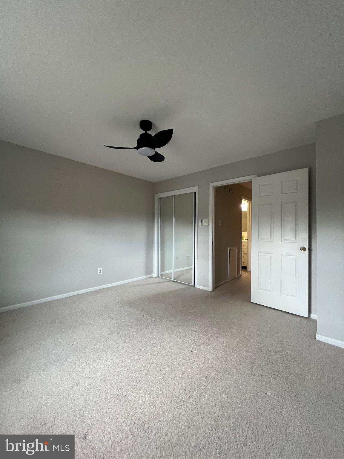 EAGLES RIDGE - Residential Lease