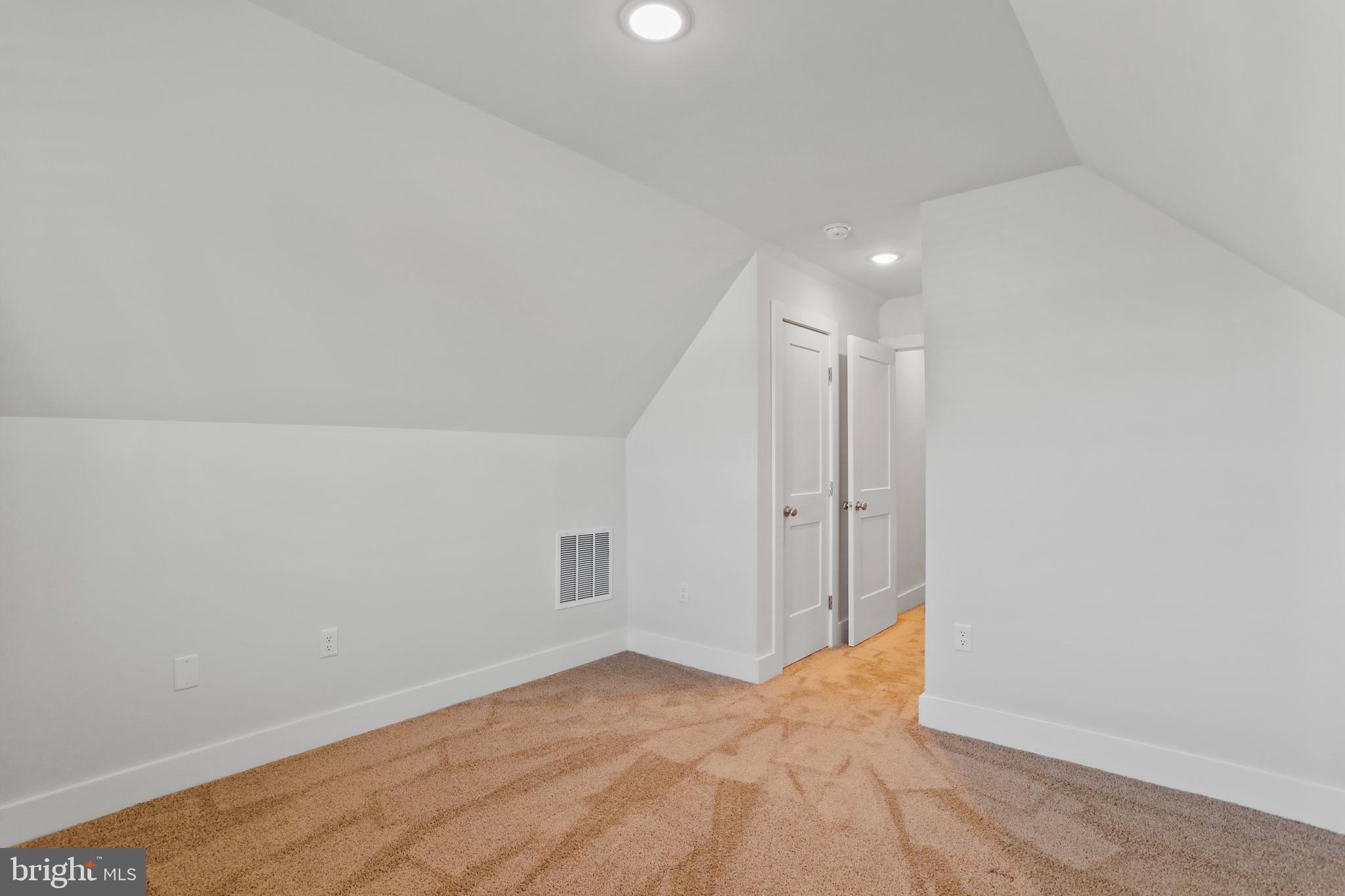 QUAIL RIDGE - Residential