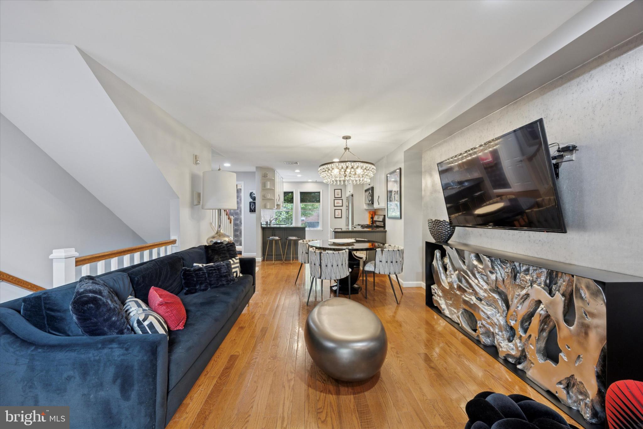 1631 SOUTH STREET 2