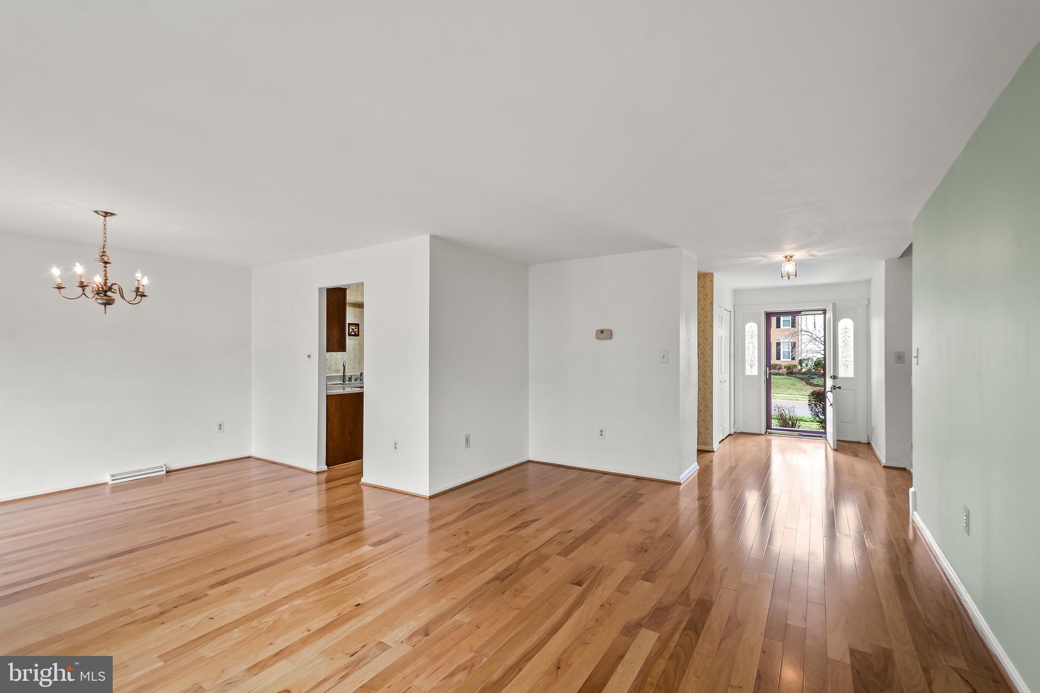 LAKEWOOD HILLS - Residential