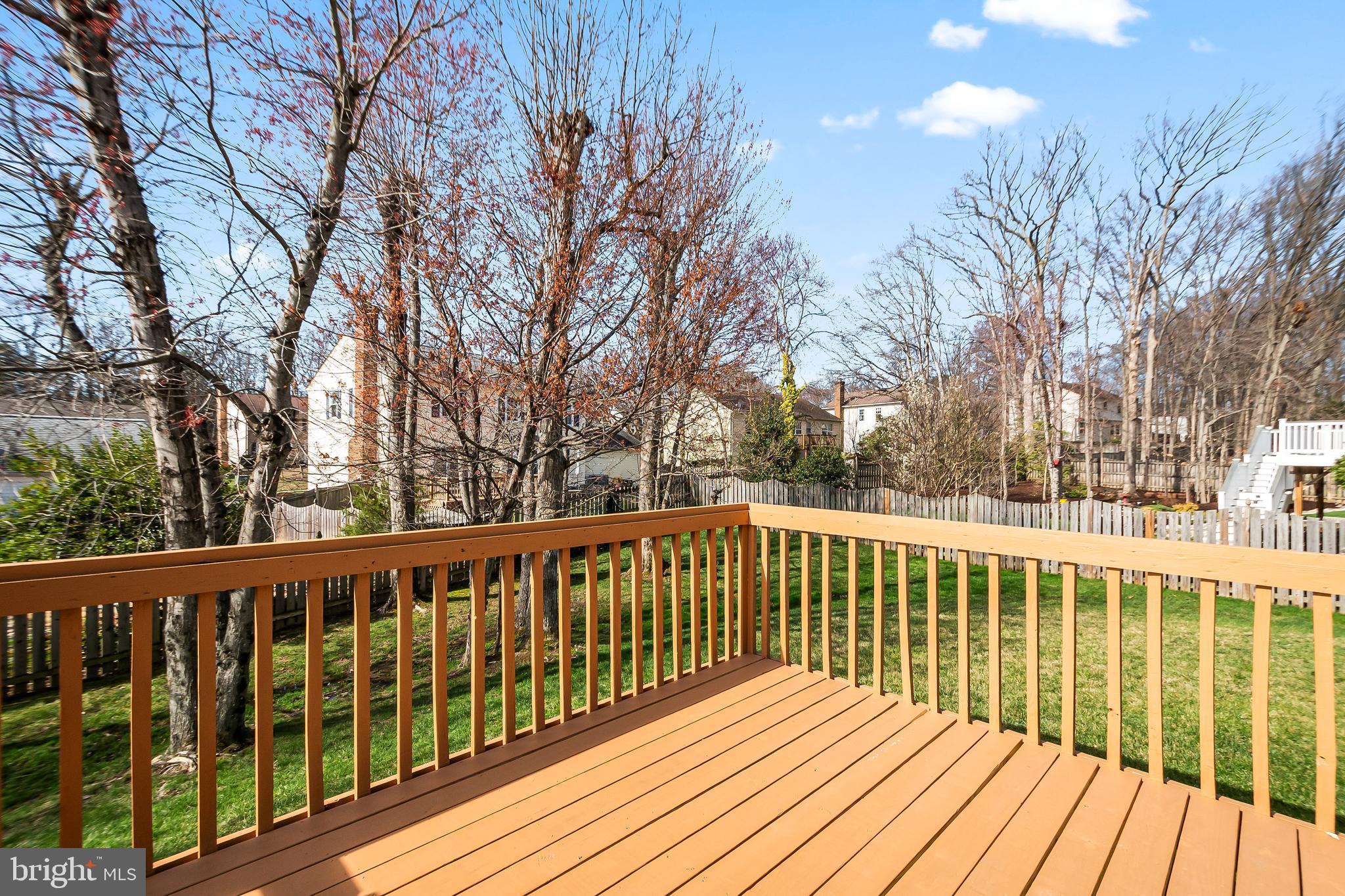 LAKEWOOD HILLS - Residential