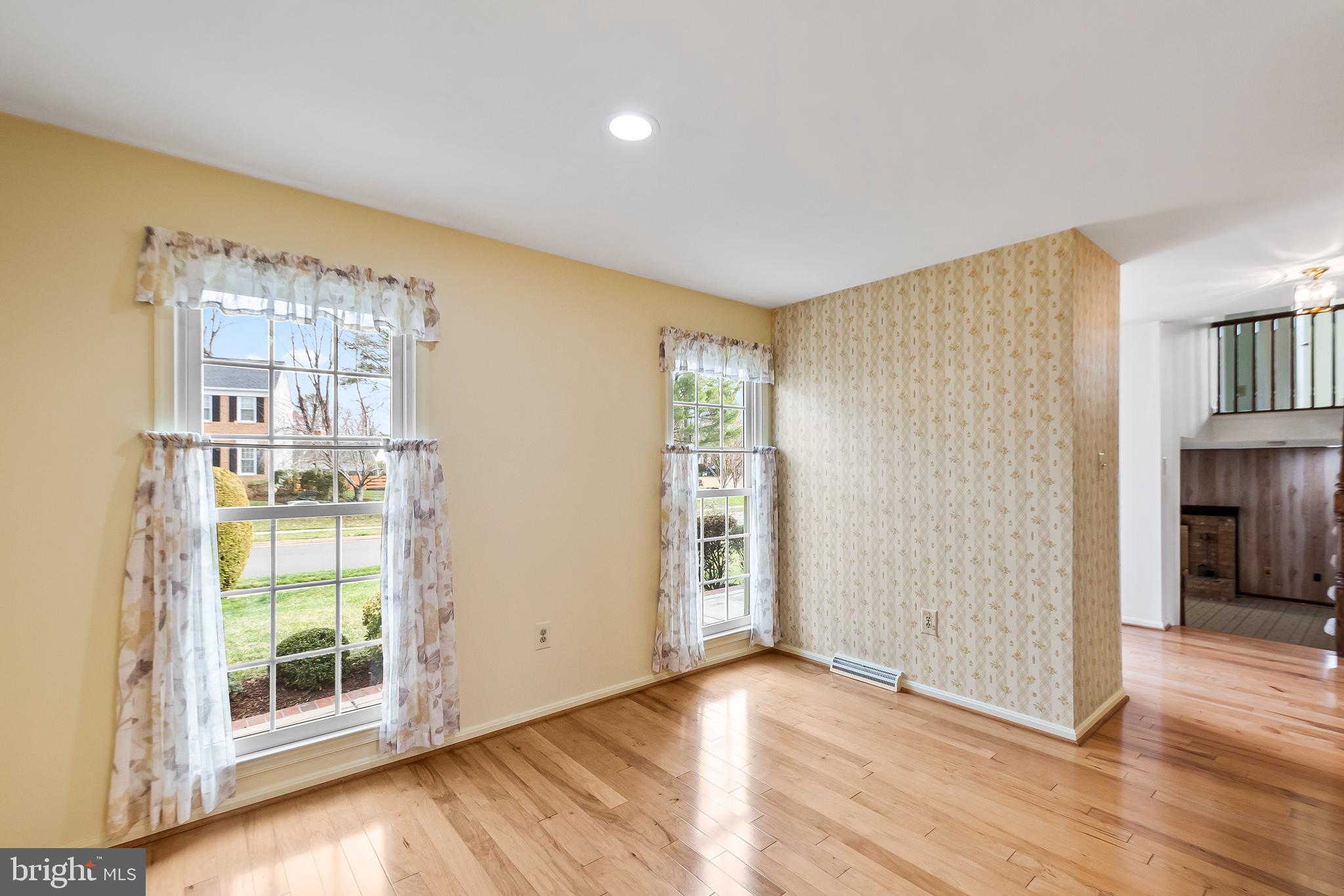 LAKEWOOD HILLS - Residential