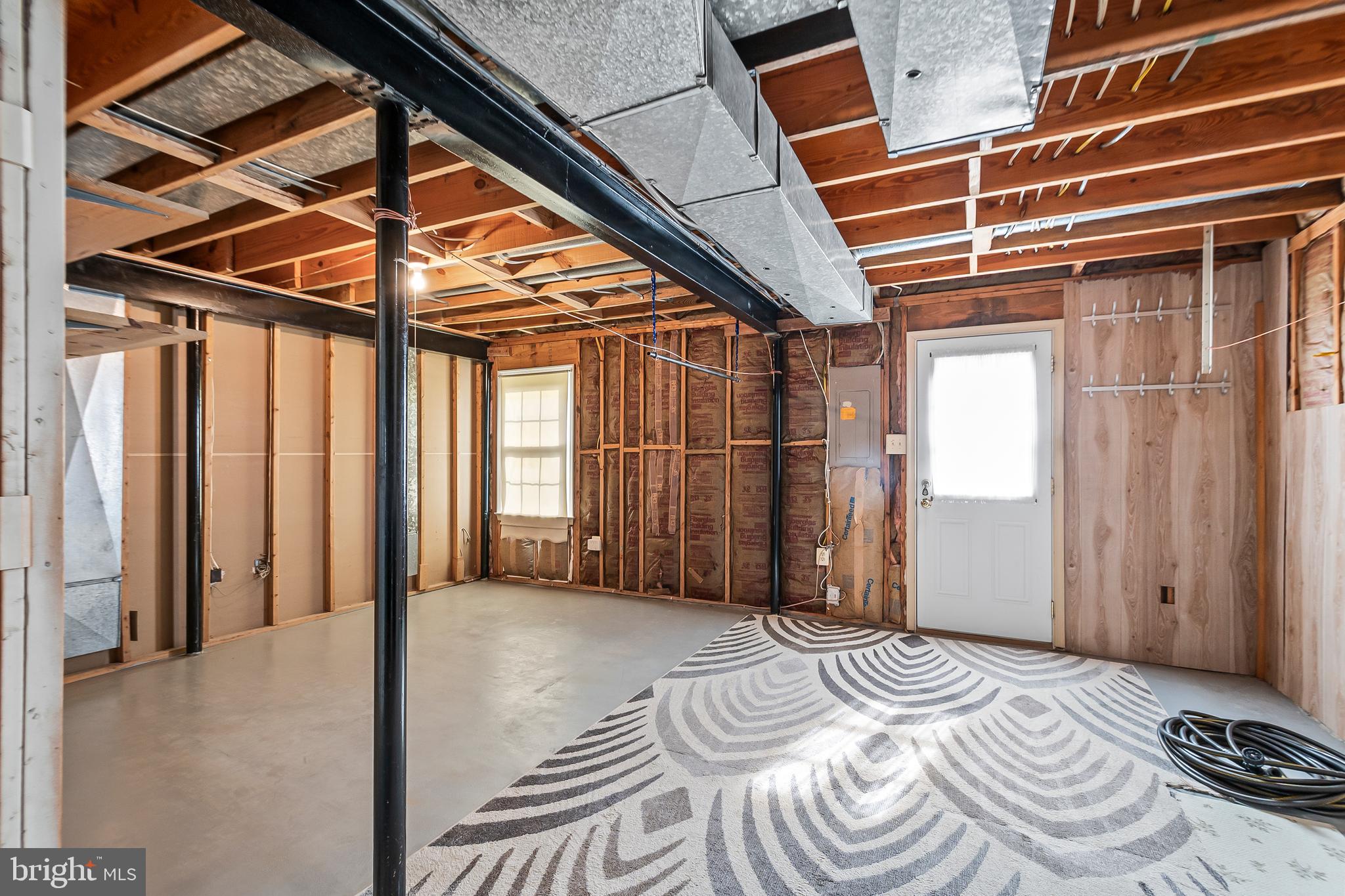 LAKEWOOD HILLS - Residential