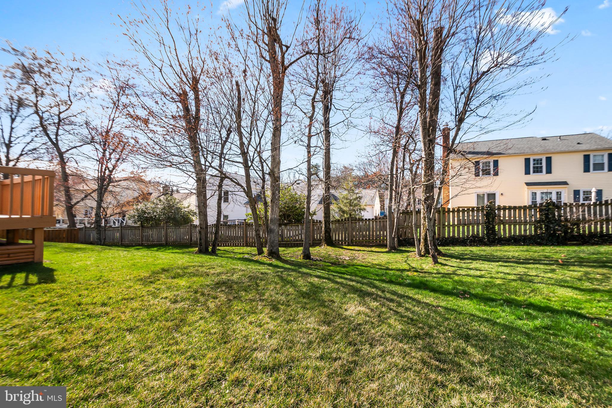 LAKEWOOD HILLS - Residential