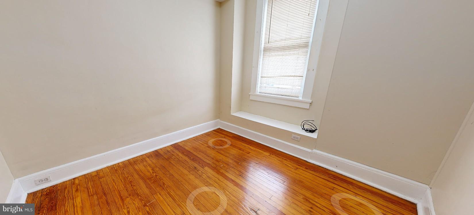 MILL HILL - Residential