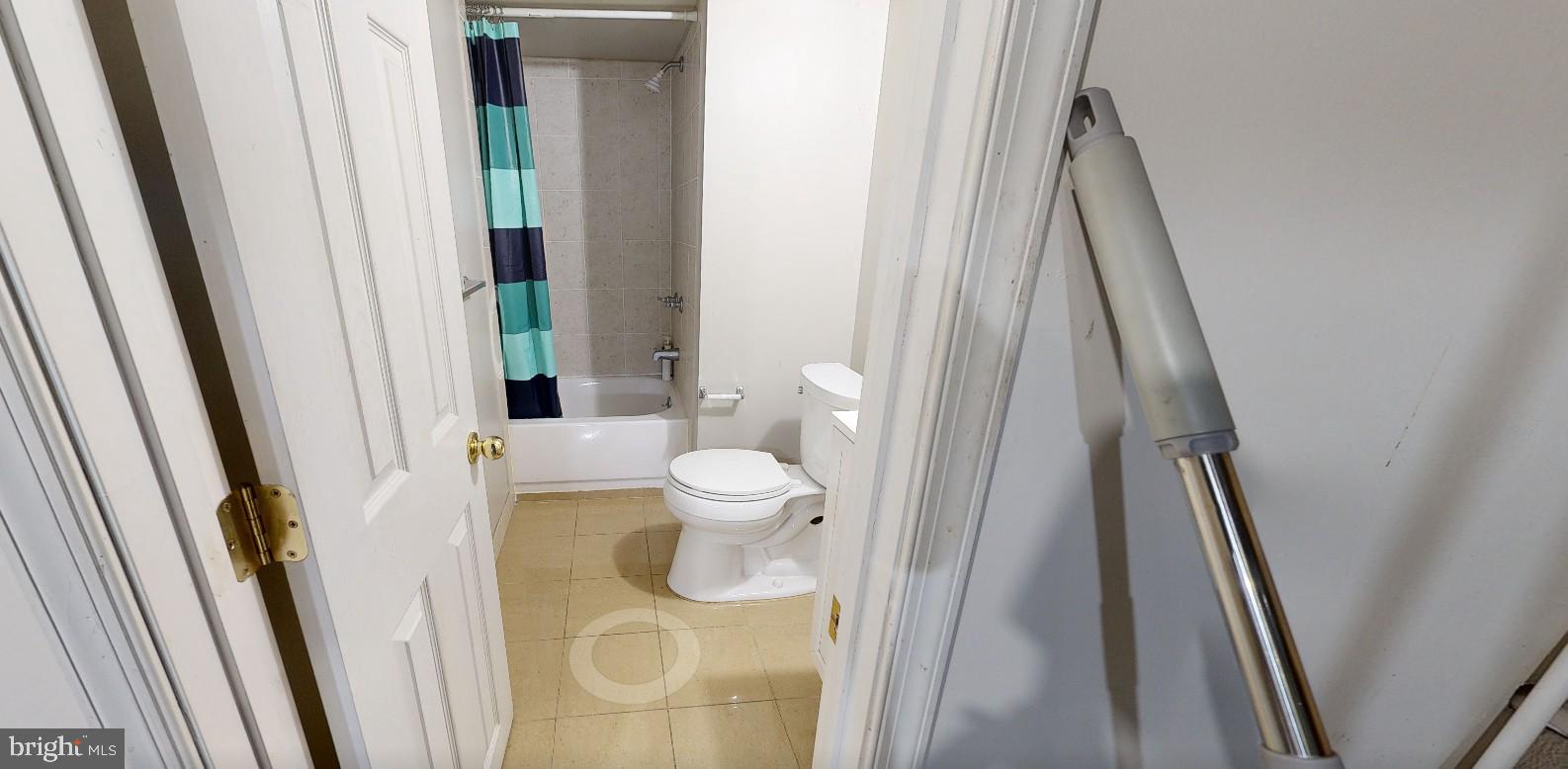 MILL HILL - Residential