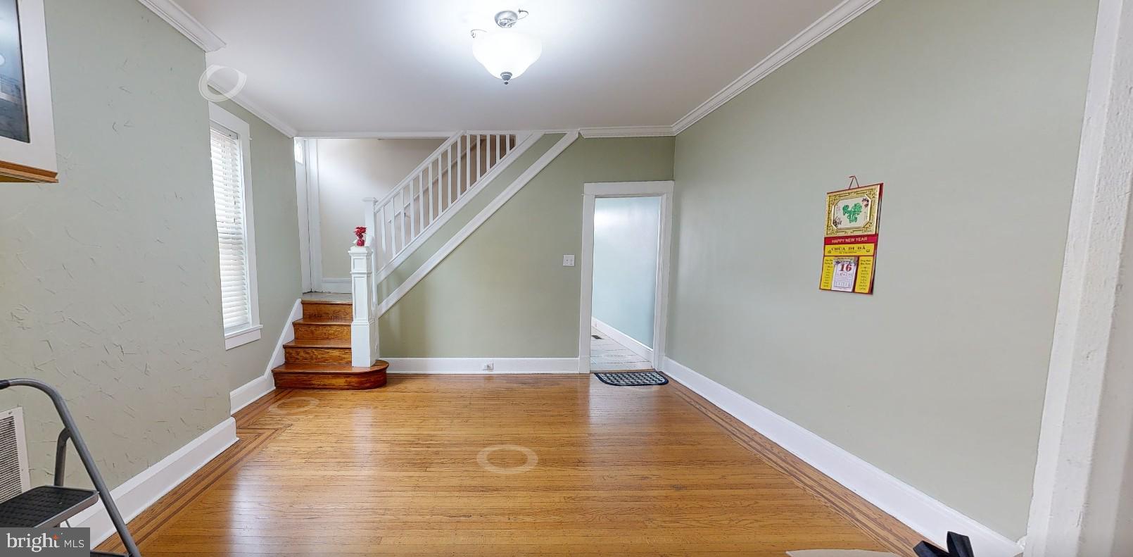 MILL HILL - Residential