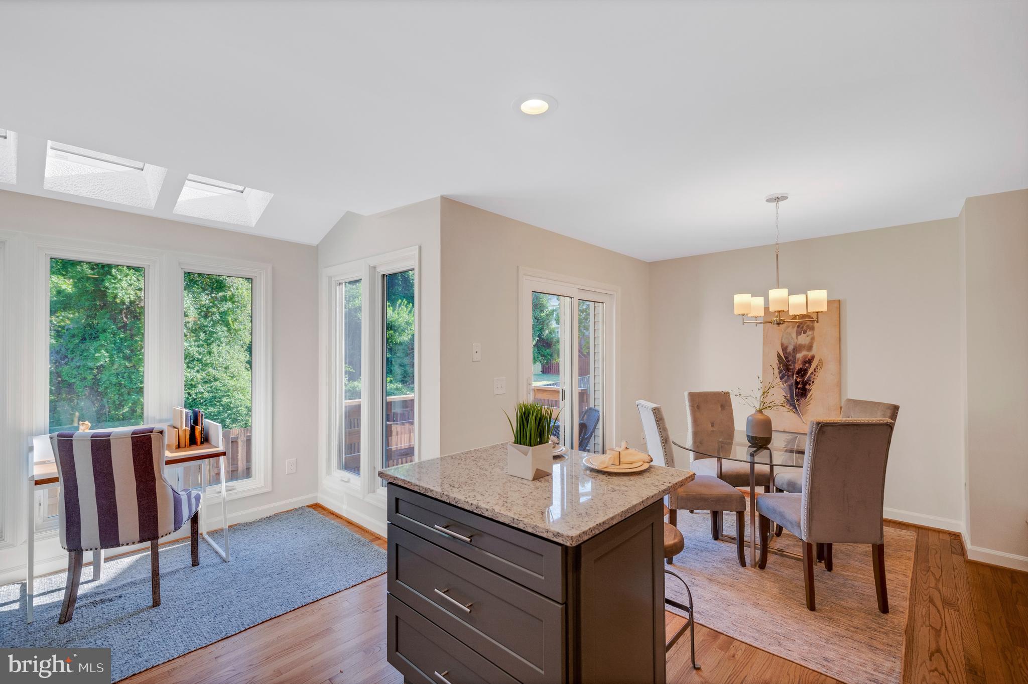 KINGSTOWNE - Residential