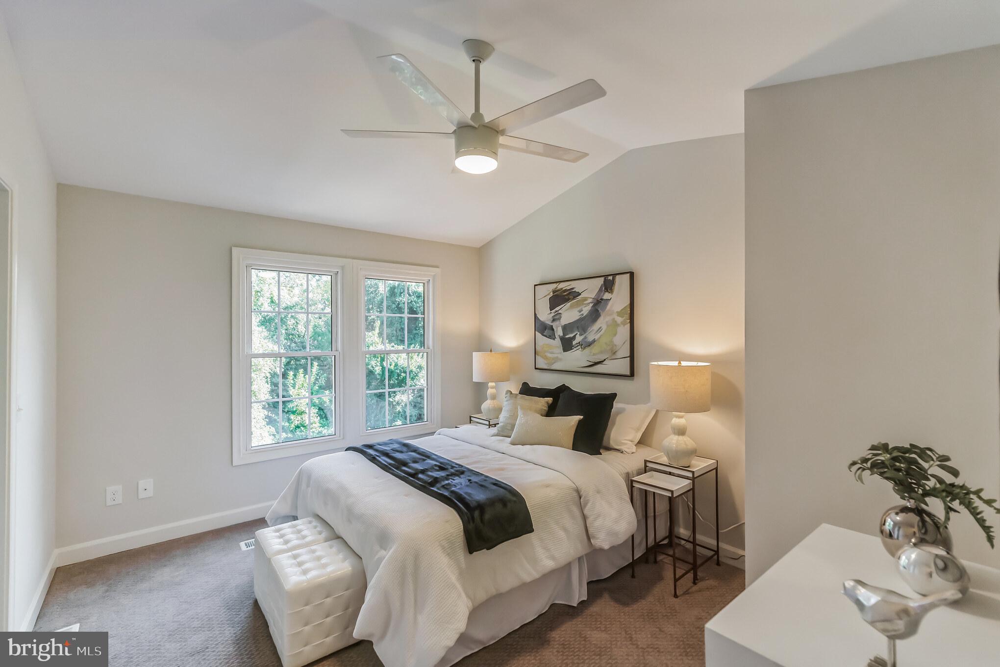 KINGSTOWNE - Residential