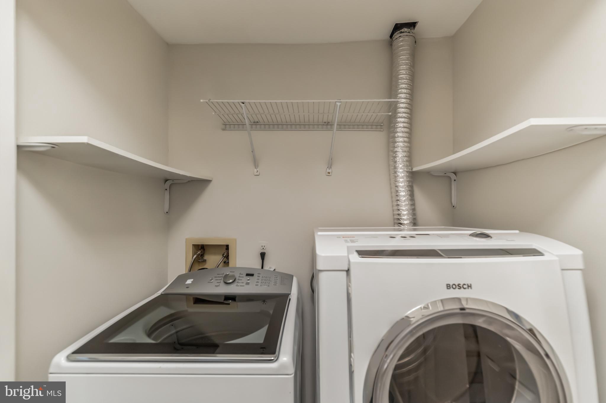 KINGSTOWNE - Residential