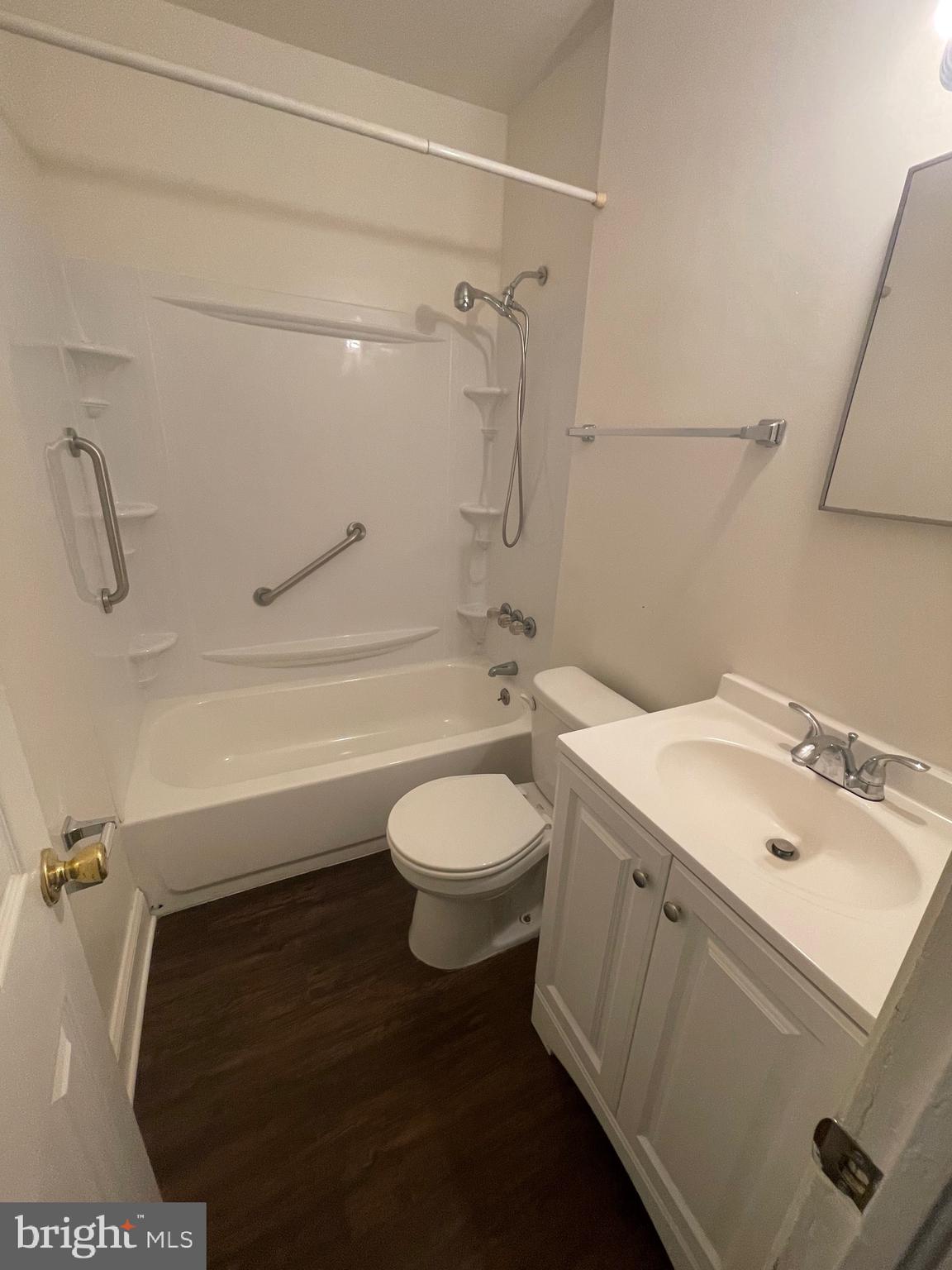 DUNDALK - Residential Lease