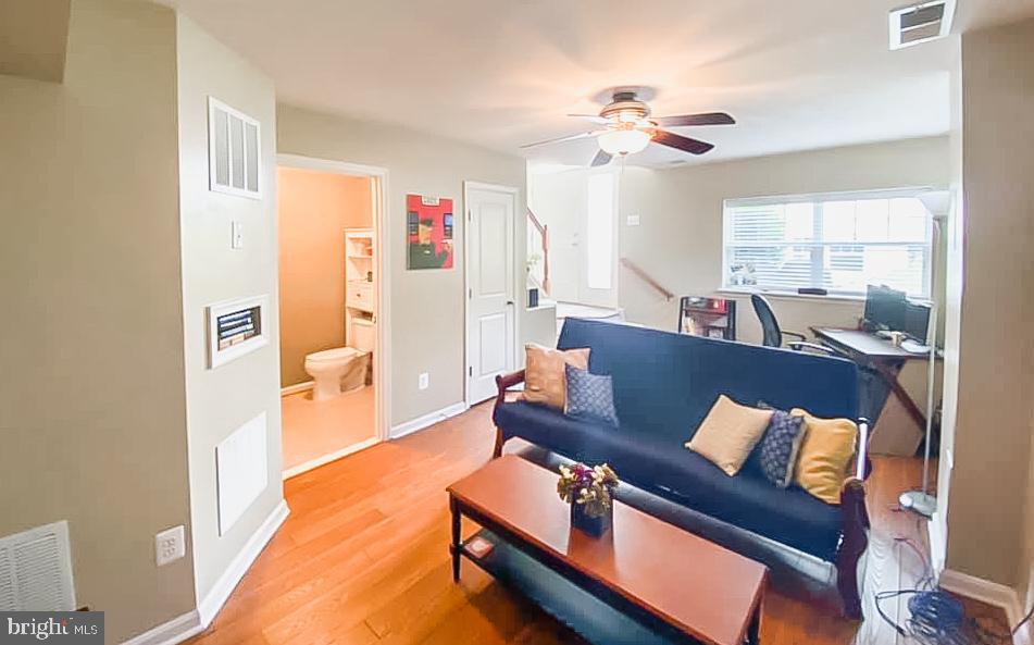 PEMBROOKE - Residential Lease