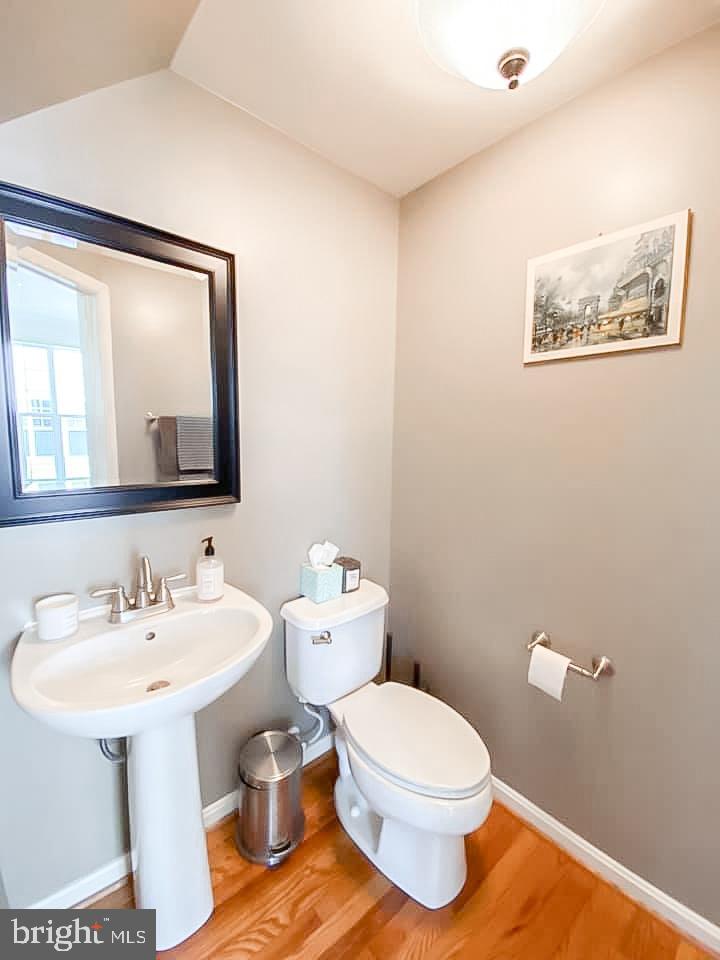 PEMBROOKE - Residential Lease