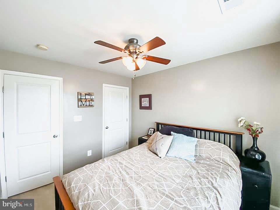 PEMBROOKE - Residential Lease