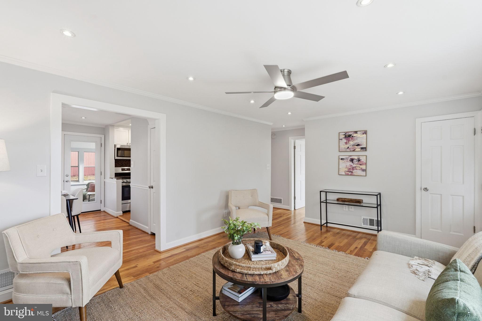 2109 S QUEBEC STREET S