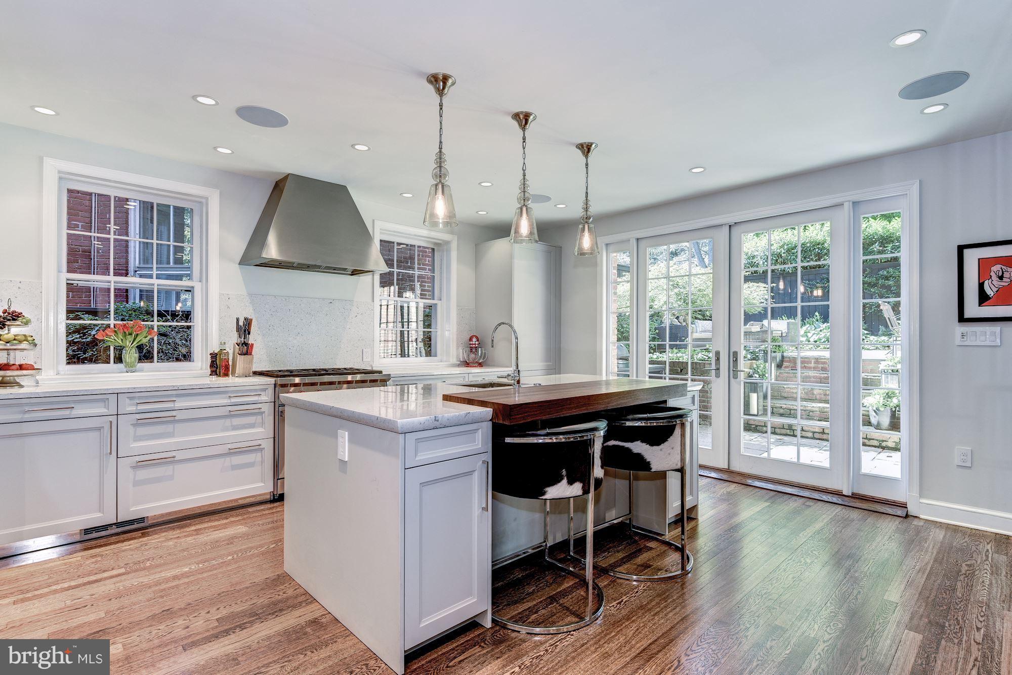 GEORGETOWN - Residential