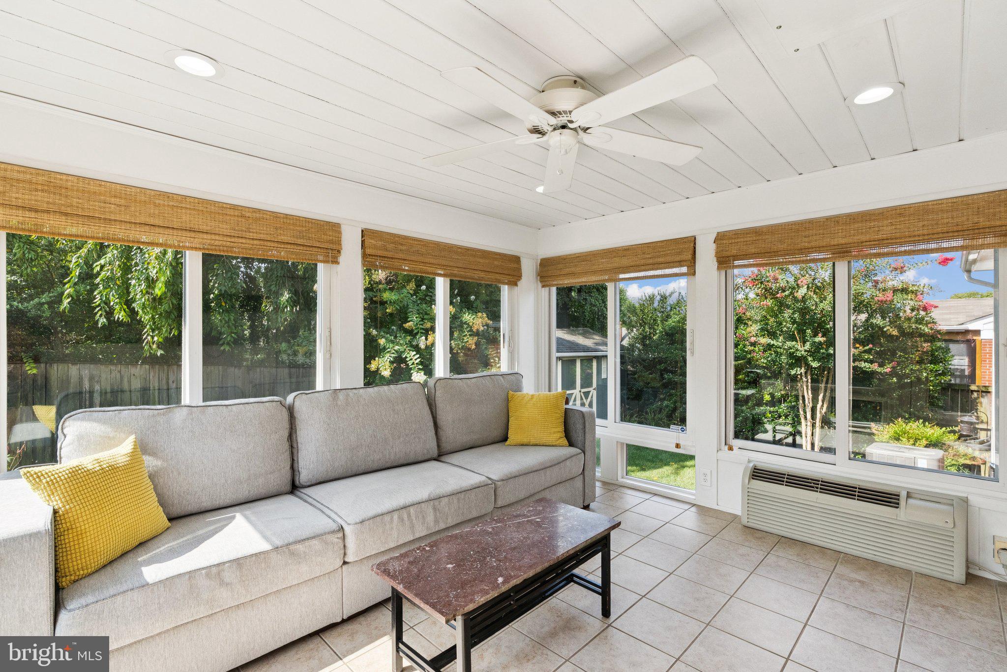 GARRETT PARK ESTATES - Residential