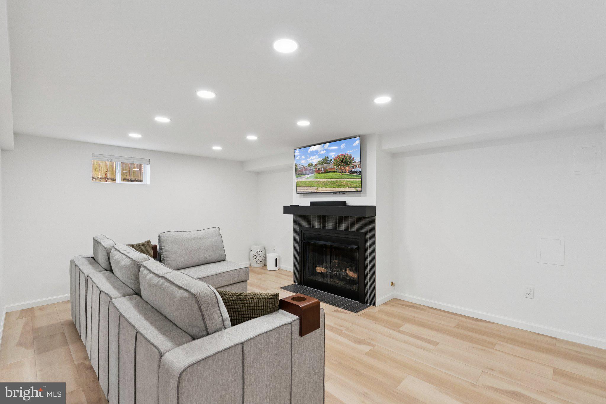 GARRETT PARK ESTATES - Residential