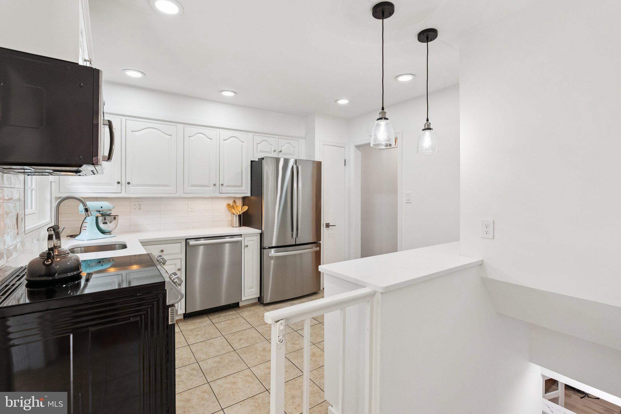 GARRETT PARK ESTATES - Residential