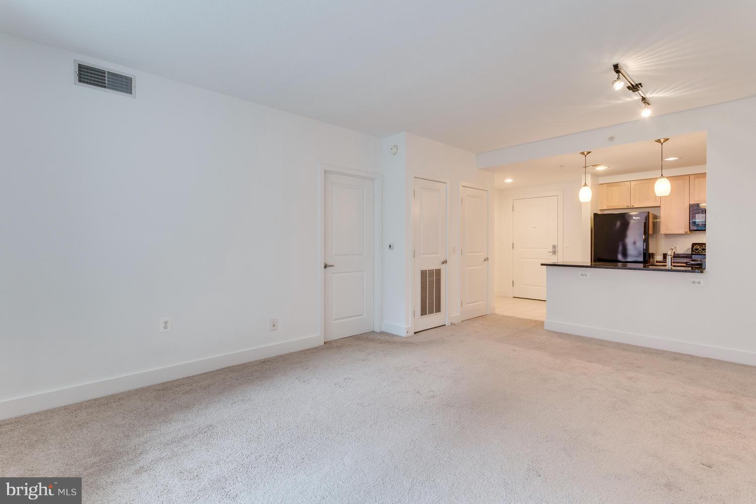 COURTHOUSE - Residential