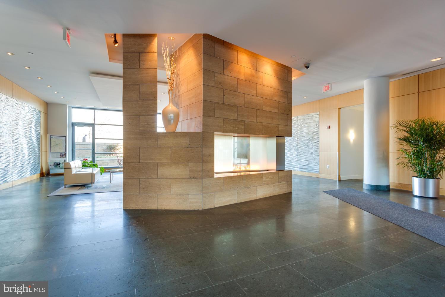 COURTHOUSE - Residential