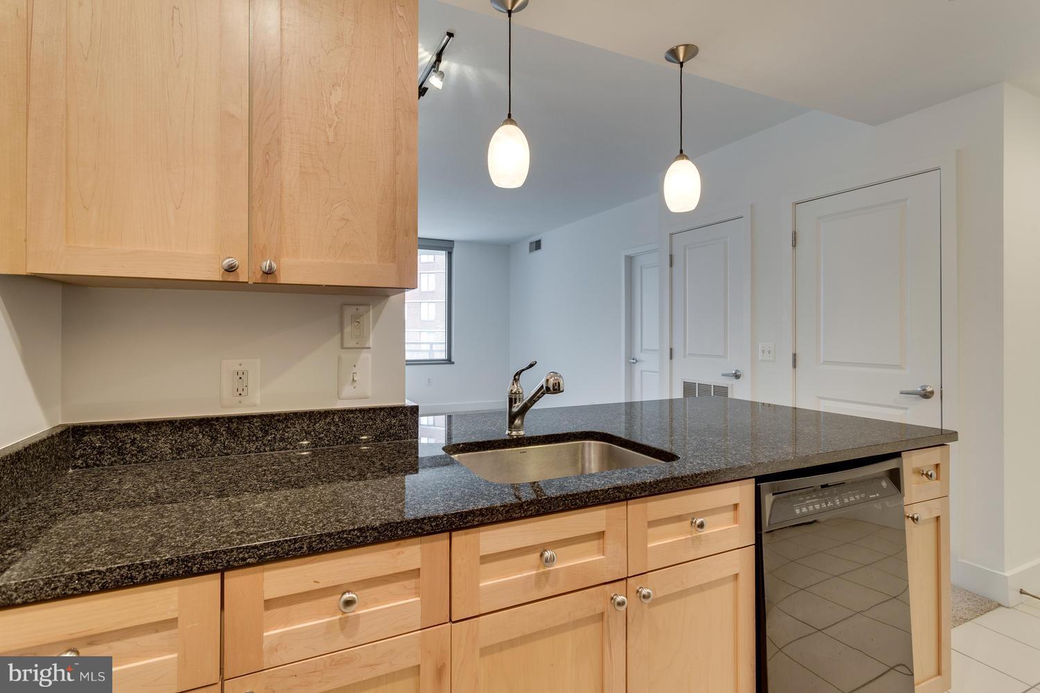 COURTHOUSE - Residential