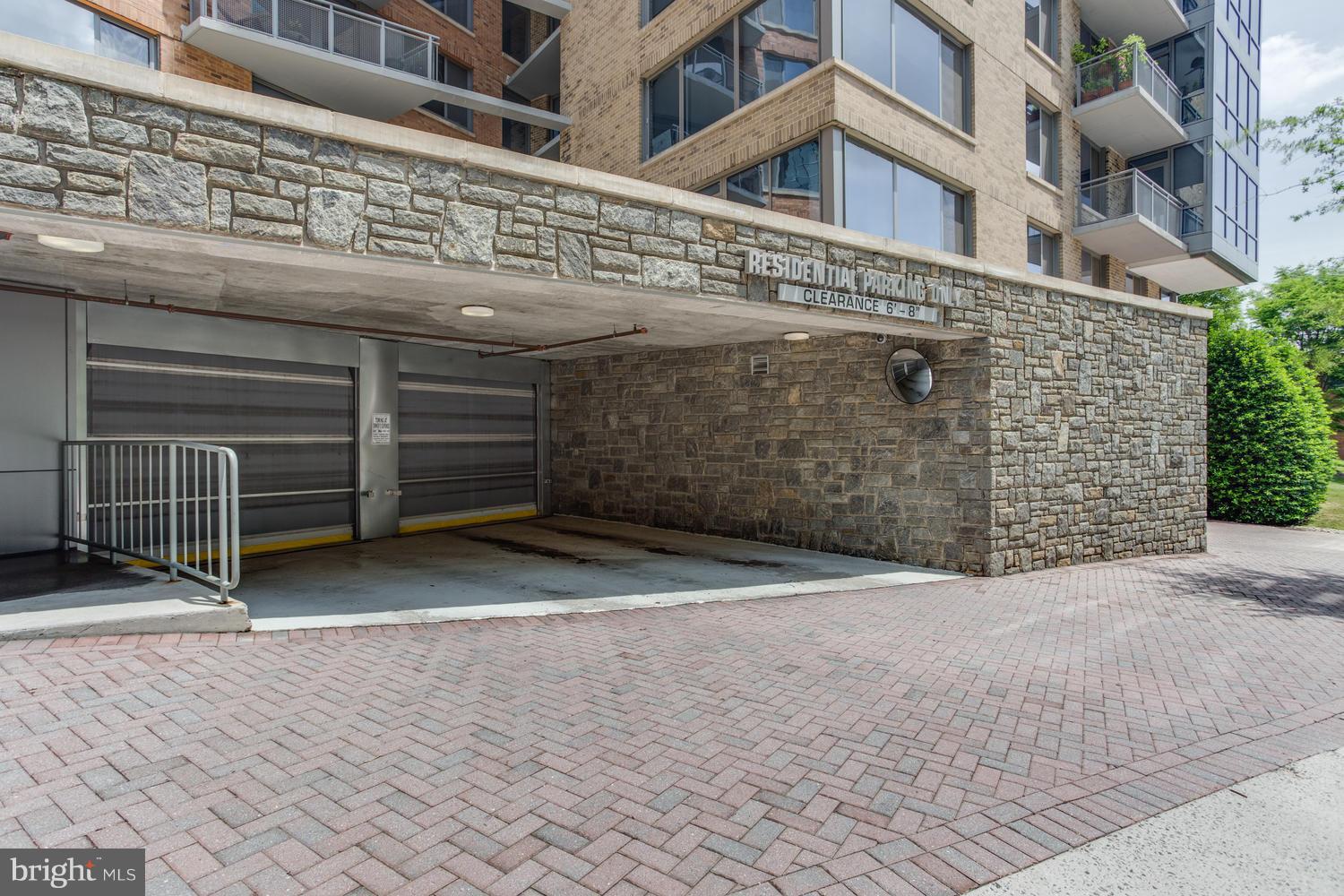 COURTHOUSE - Residential