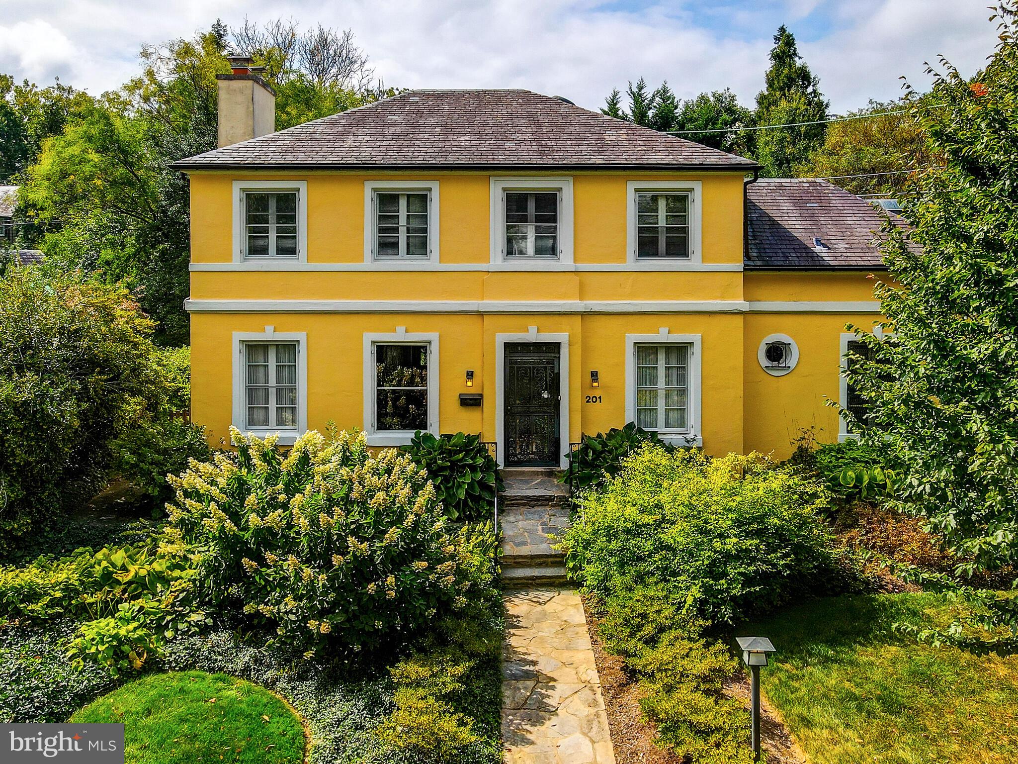 HOMELAND HISTORIC DISTRICT - Residential