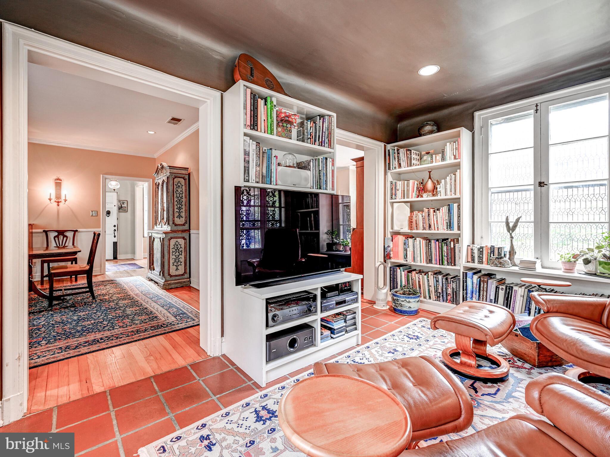 HOMELAND HISTORIC DISTRICT - Residential