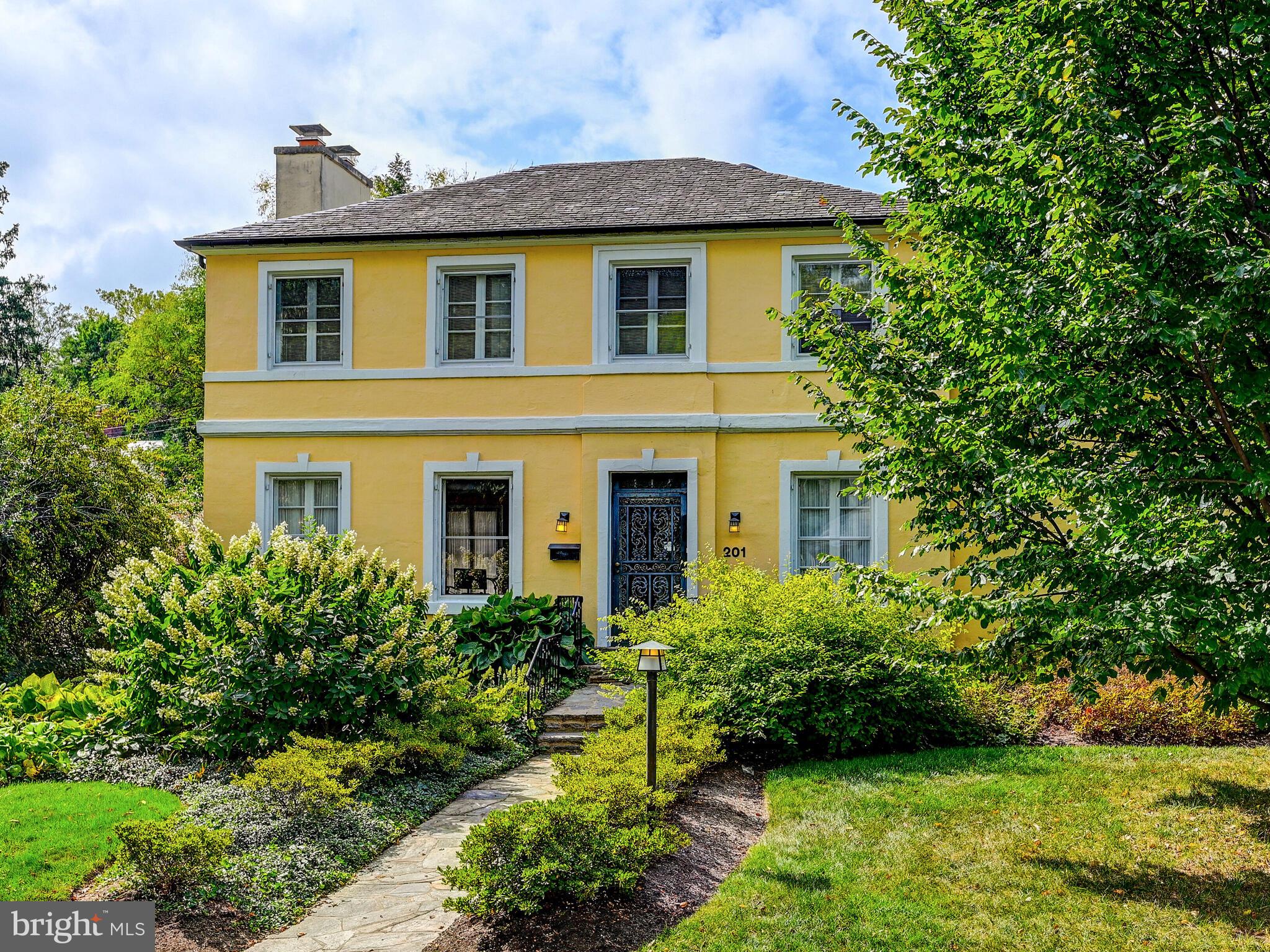 HOMELAND HISTORIC DISTRICT - Residential