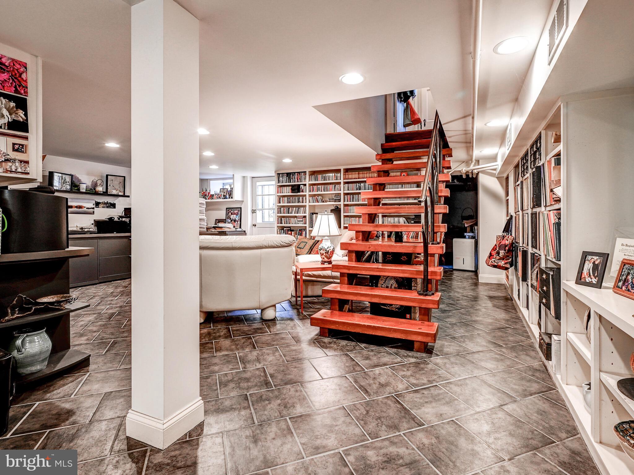 HOMELAND HISTORIC DISTRICT - Residential