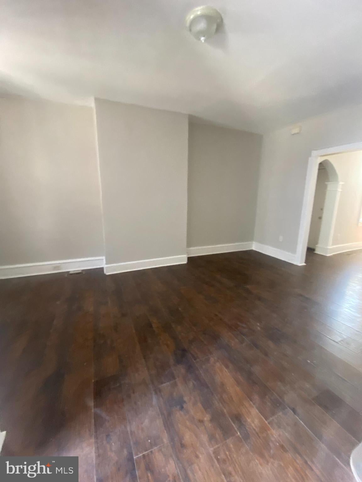 139 W HANSBERRY STREET
