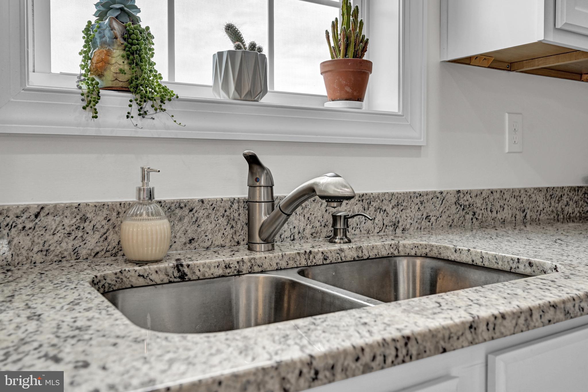 BROOKSIDE TOWNHOMES - Residential