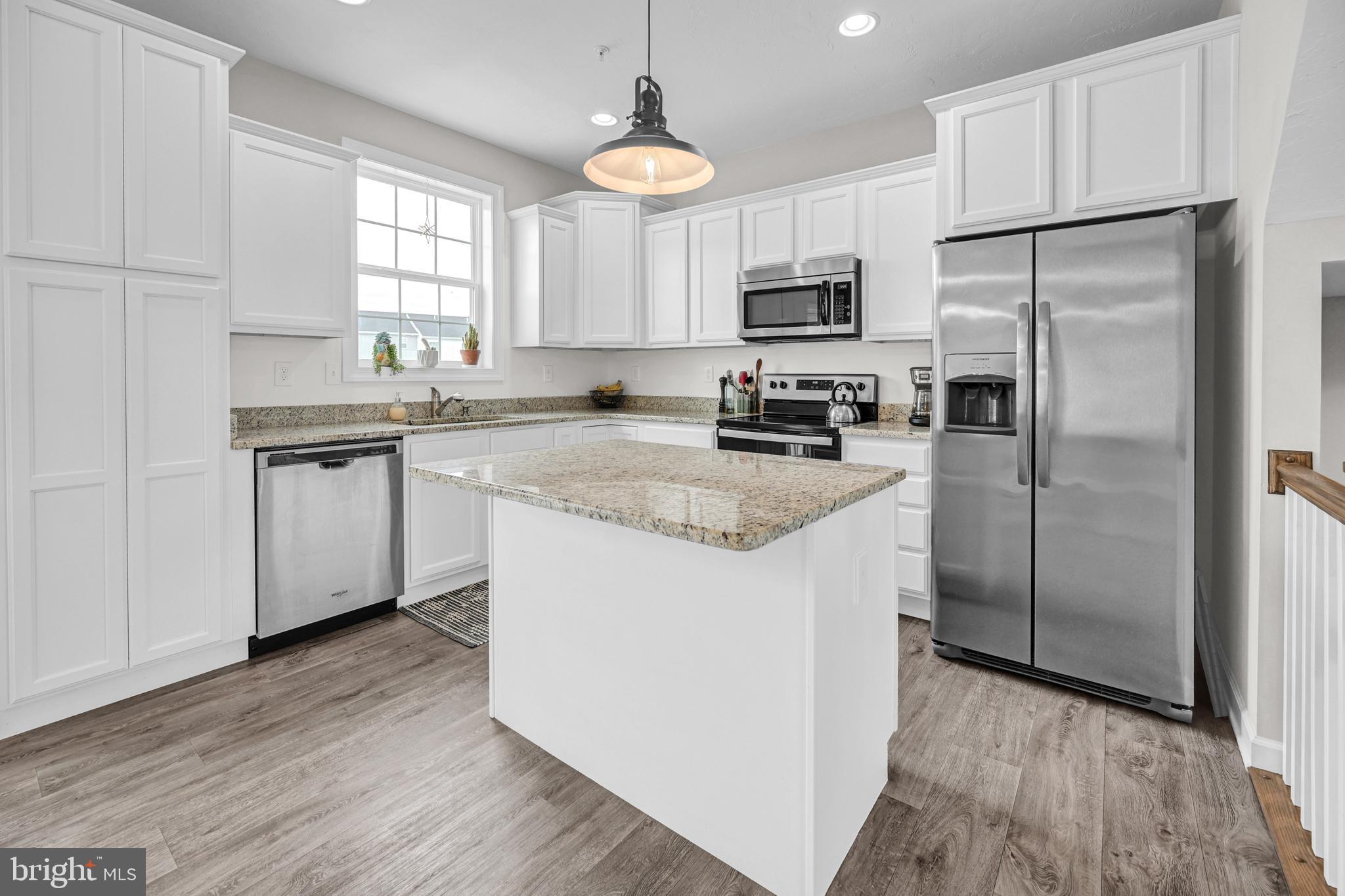 BROOKSIDE TOWNHOMES - Residential